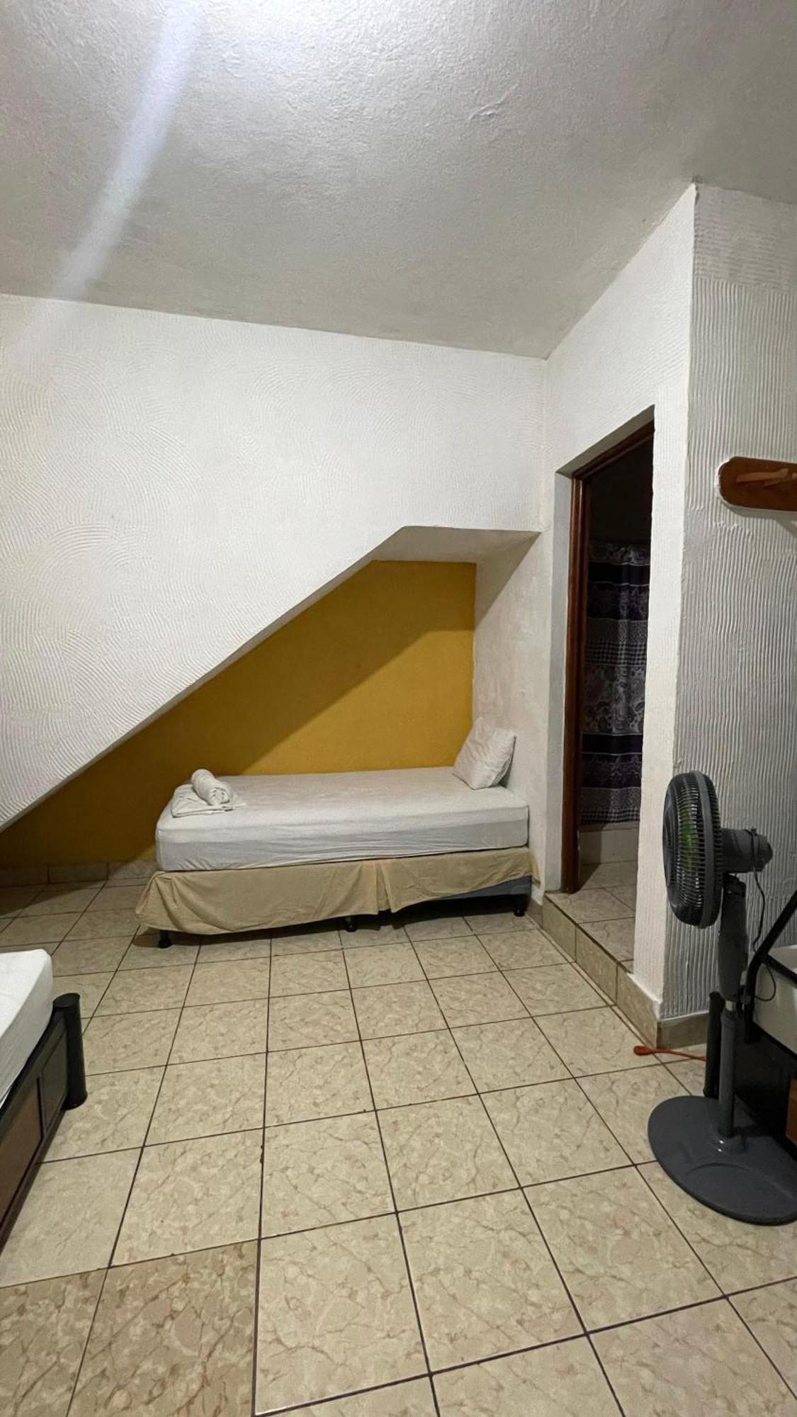 Natz Hotel Flores Exterior photo